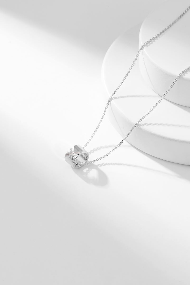 CHAUMET